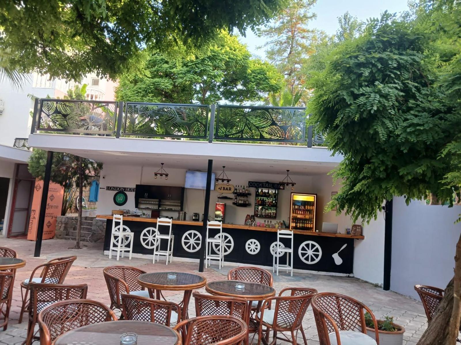London Hotel Oludeniz Exterior photo