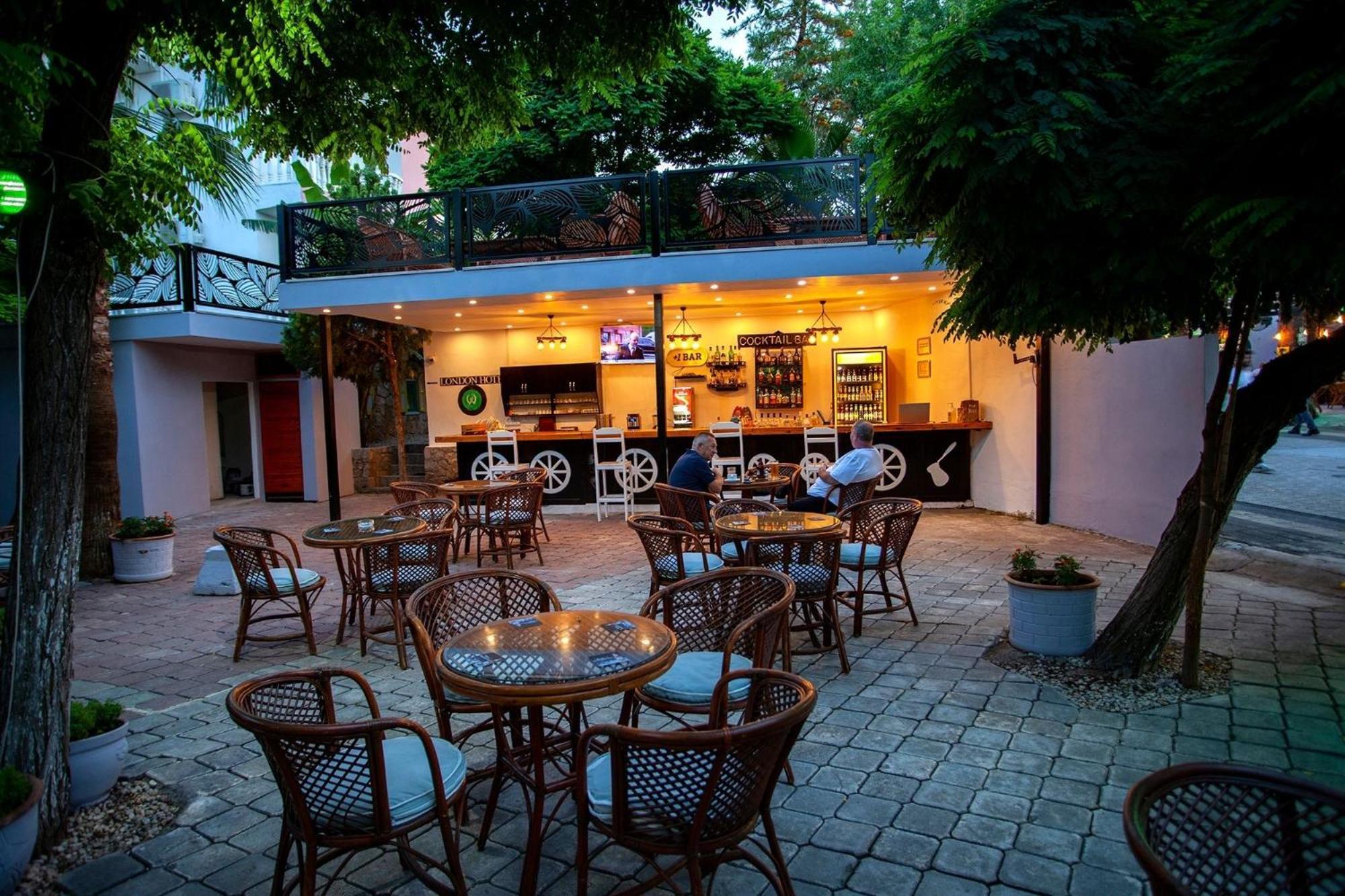 London Hotel Oludeniz Exterior photo