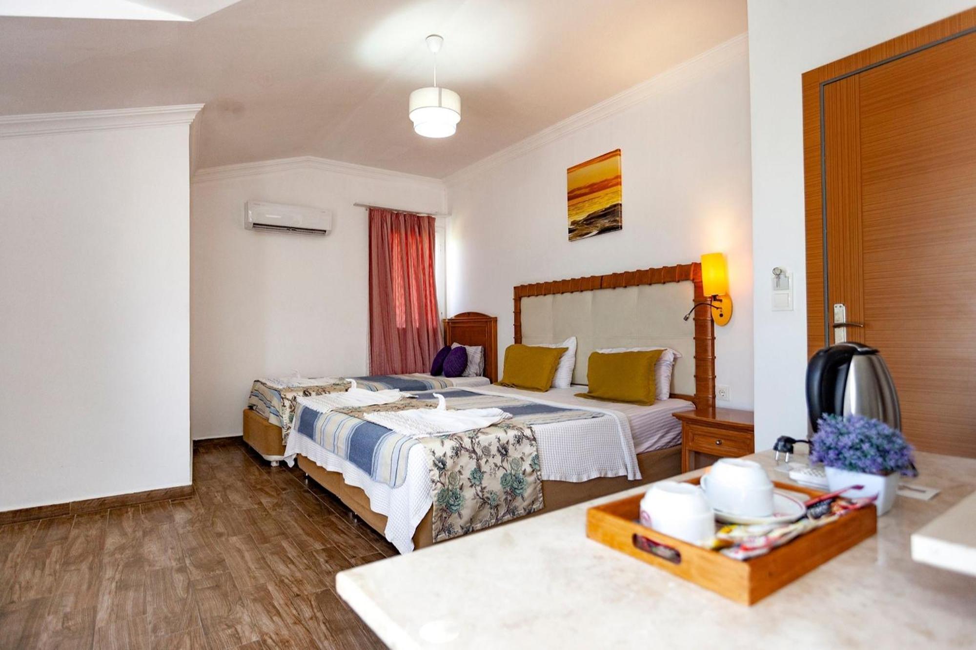 London Hotel Oludeniz Exterior photo